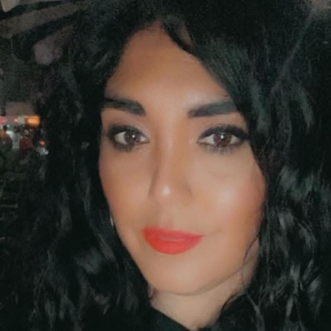Maribel C.